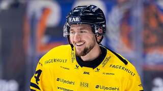 Rusko musel odmietnuť. Ak chcem späť do NHL, toto bola správna voľba, vie Regenda po skvelom štarte
