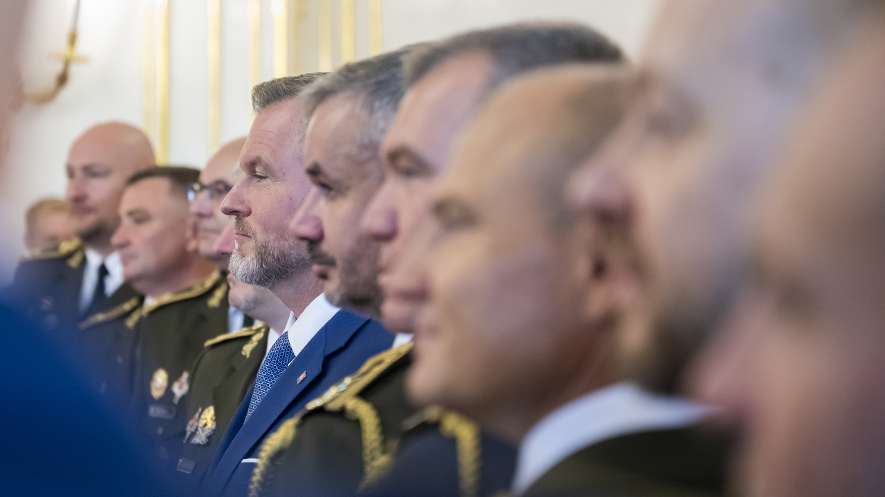 Pellegrini povýšenie a vymenovanie generálov