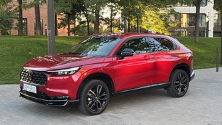 Vyskúšali sme novú Hondu HR-V e:HEV Advance Sport!