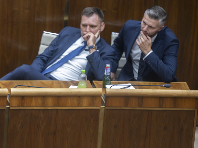 Poslanec Slyško opúšťa poslanecký klub aj stranu Hlas-SD. S Tarabom plánujú spoločnú politickú budúcnosť