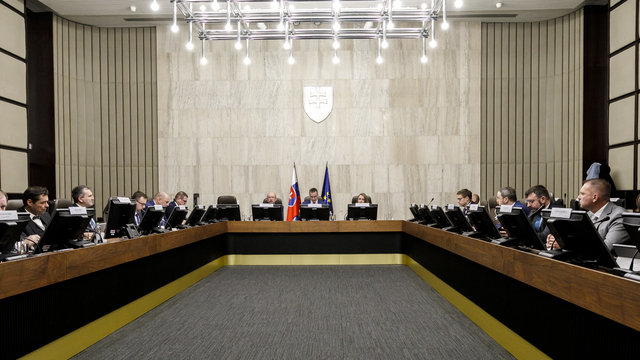 tripartita hospodárska a sociálna rada