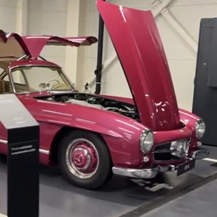 2-SHOW-MERCEDES