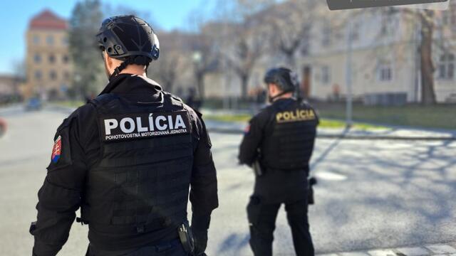 polícia policajti policajt Trnava