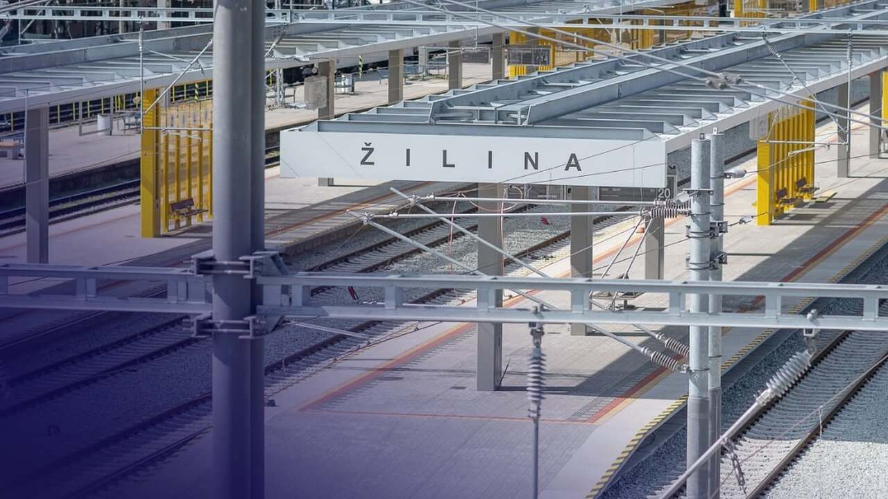 žilina nástupište vlaky vlak stanica vlaková