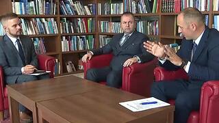 Štátny rozpočet mieri do parlamentu / Zákaz sociálnych sietí