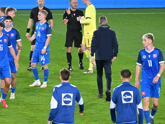 Sen o postupe na európsky šampionát sa rozplynul. Slováci síce v Andorre zvíťazili, no baráž im vyfúkli Íri