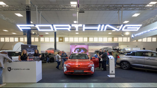Nitriansky autosalón láka na obrovskú novinku. Takmer polovicu vystavených značiek tvoria draví čínski výrobcovia