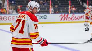 Štart Šimona Nemca v novom klube je oficiálne hrôzostrašný. História NHL pozná iba dva horšie prepadáky