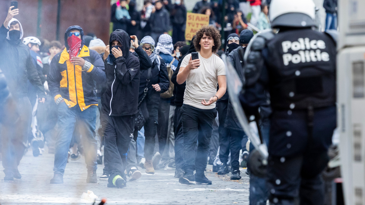 Brusel zažil masívne protesty proti úsporným opatreniam. Demonštrácia ...