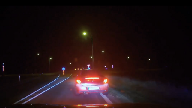 nové zámky polícia auto