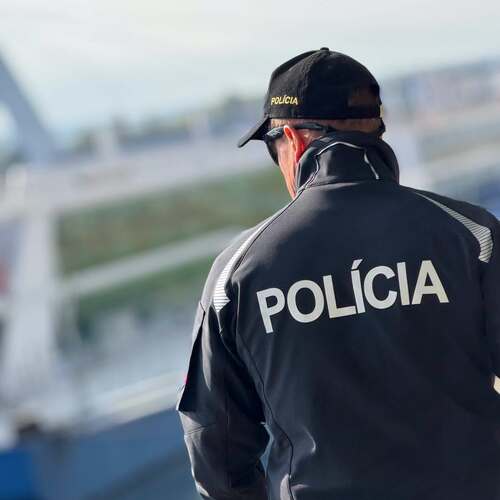 polícia policajt 