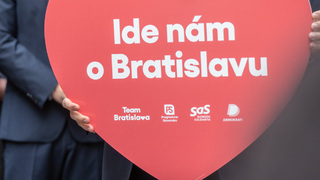 Okolo Bratislavy a Košíc vedie opozícia, na východe vládne strany. KDH posiela do volieb najviac kandidátov na poslancov
