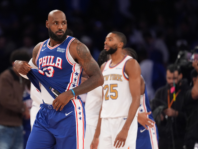 LeBron James zažil víťaznú premiéru v novom tíme. Philadelphia na úvod novej sezóny NBA zaskočila obhajcu titulu