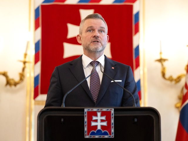 Prezident zatiaľ odmieta vymenovať Kuffu za ministra. V spore sa obráti na Ústavný súd, Fico to berie na vedomie