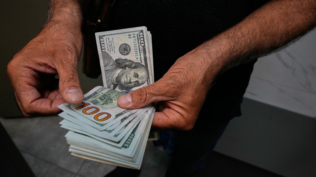 americky dolar dolare peniaze