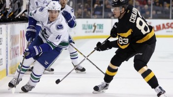 NHL: Cehlárik debutoval za Boston výhrou nad Vancouverom