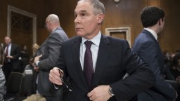 Americký senát schválil šéfa ekologického úradu. Popiera klimatické zmeny
