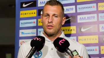 Slovenskí futbalisti zabojujú proti Litve, tréner riešil brankársku otázku