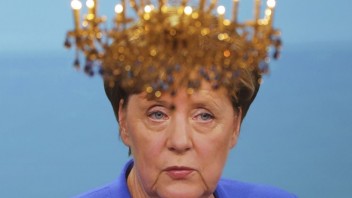 Merkelová bola v debate presvedčivejšia, ukázal prieskum