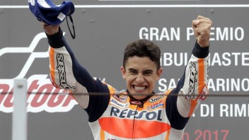 Márquez vyhral aj v Aragónsku, udalosťou bol návrat Rossiho