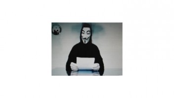 Weby politických strán napadli hackeri z českej odnože skupiny Anonymous
