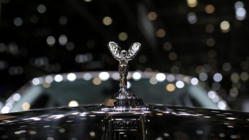 Rolls-Royce chystá reorganizáciu, prepustí 4 600 ľudí