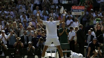 Djokovič sa stal víťazom Wimbledonu, na turnaji uspel už štvrtýkrát