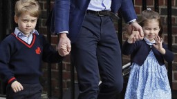 Princ George oslávil narodeniny, zverejnili jeho novú fotografiu