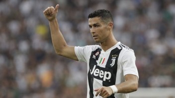 Ronaldove nožničky proti Juventusu sú najkrajším gólom sezóny