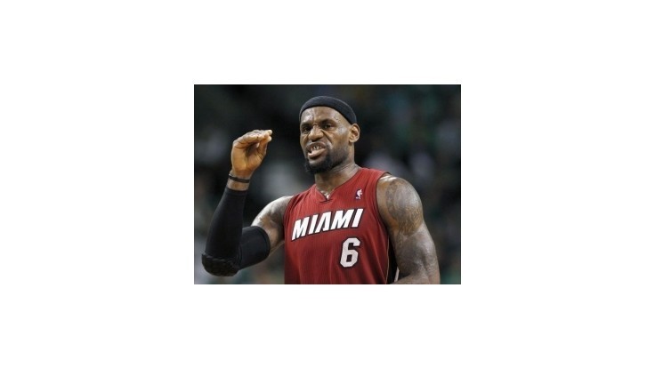 NBA: Fantastický LeBron James predĺžil sezónu pre Miami