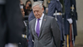 Mattis nesúhlasil s odchodom vojakov zo Sýrie. Končí vo funkcii