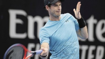 Murray nestačil na Medvedeva, v Brisbane prehral dva sety