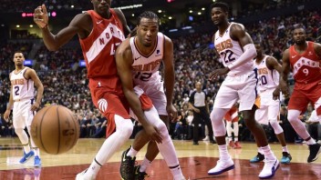 NBA: Toronto tesne zdolalo Phoenix, Siakam predviedol skvelý kôš