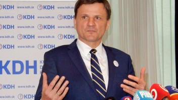 KDH sa rozhodlo, s vlastným kandidátom na prezidenta nepríde