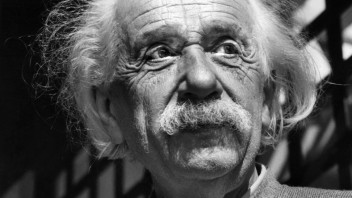 V Jeruzaleme predstavili doteraz nezverejnené rukopisy Einsteina