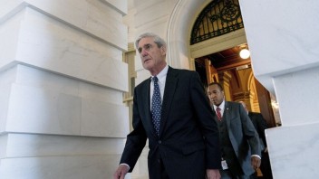 Mueller ukončil vyšetrovanie zásahov Ruska do volieb v USA
