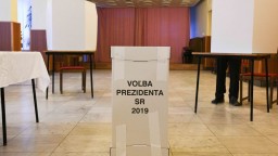 V Bratislave sú voľby bez problémov, nápor očakávajú večer