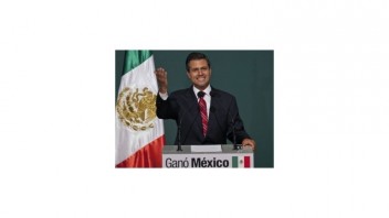 Nepopulárneho prezidenta Calderóna vystrieda socialista Nieto