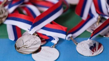 Športovci dostanú za medaile od štátu peniaze, schválila to vláda