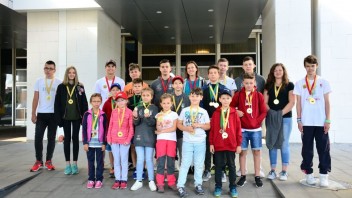 Bojovať sa oplatí. Slovenské deti priniesli zo zahraničia 15 medailí