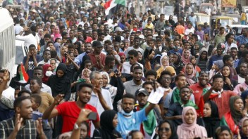 Trvalo to mesiace. Sudánski generáli a lídri protestov sa dohodli na deklarácii