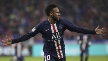 Neymar strelil jediný gól, Paris Saint-Germain zdolal Lyon 1:0