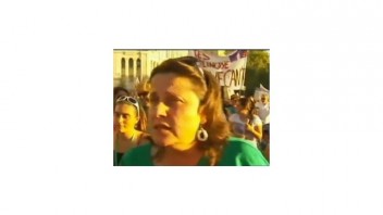 Učitelia v Španielsku už druhý deň protestovali proti prepúšťaniu