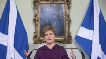 Škóti nechcú odísť z EÚ, premiérka našla dôvody na referendum