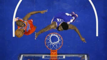NBA: San Antonio zdolalo Bucks aj vďaka 19 trojkám