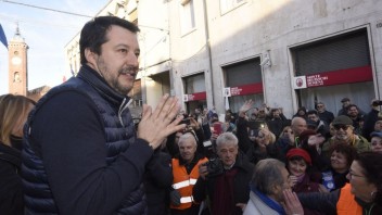 Salviniho majú vyšetrovať, prípad súvisí s blokádou migrantov