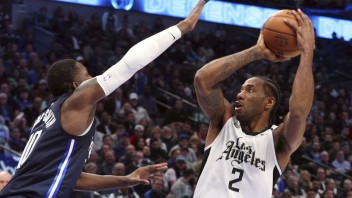 NBA: Clippers si pripísali štvrtý triumf za sebou, v tabuľke poskočili