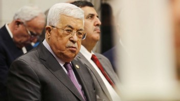 Palestínsky prezident odmietol Trumpov plán. Neprejde, sľúbil