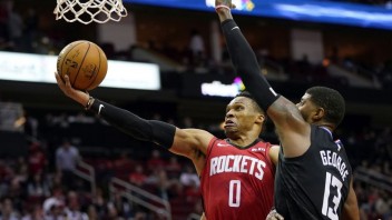 NBA: Clippers zdolali Houston, Curryho návrat Golden State nepomohol