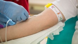 Nemocniciam chýba krv, obavy z darovania sú vraj zbytočné
